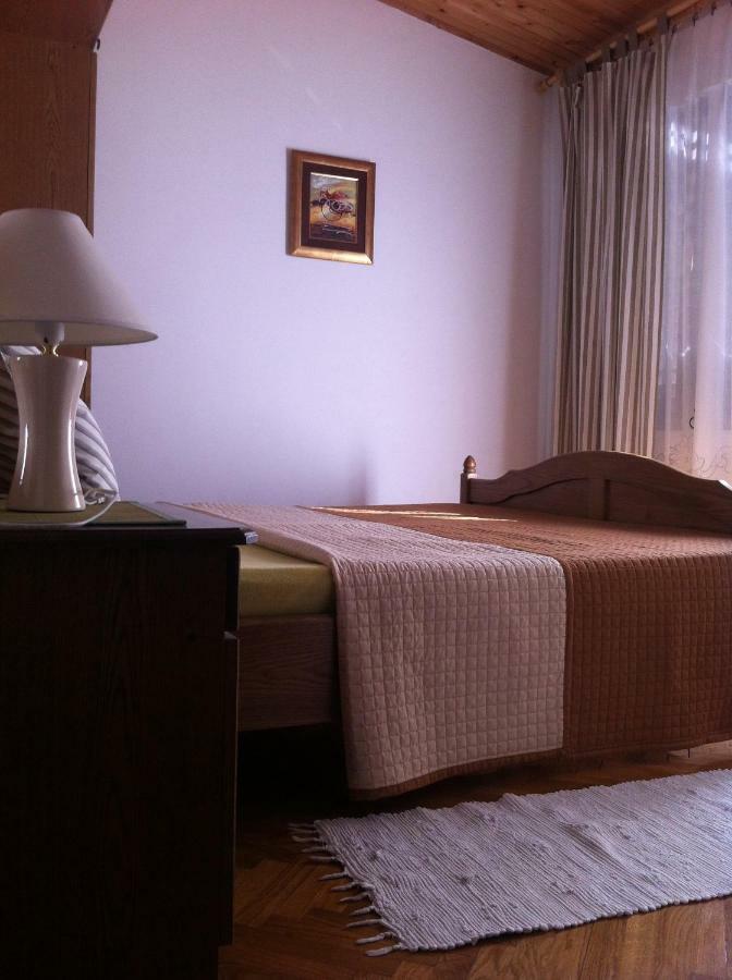 Apartman Ankica Vir Exteriér fotografie