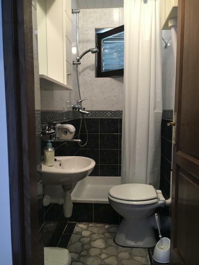 Apartman Ankica Vir Exteriér fotografie